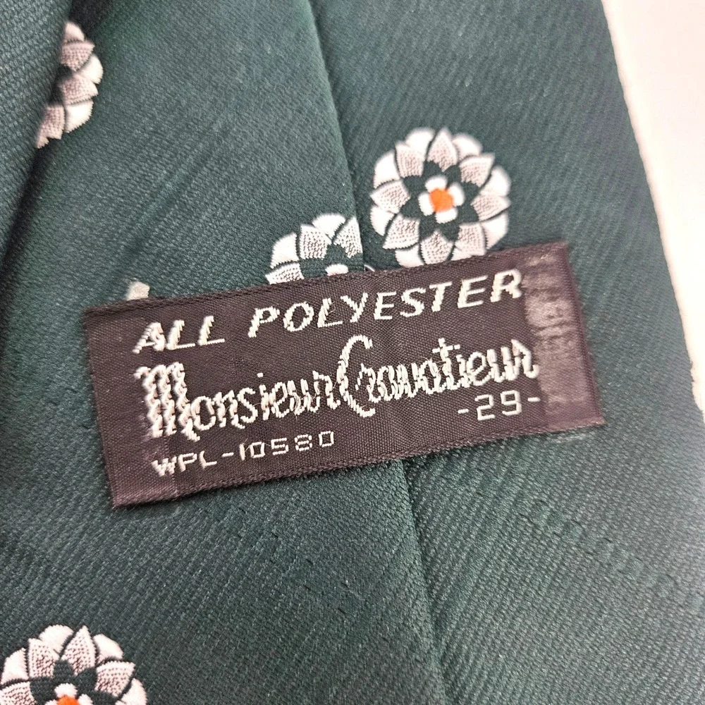 Vintage 70s‎ Disco Monsieur Cravat Tie Dark Green Floral Polyester Clip On USA